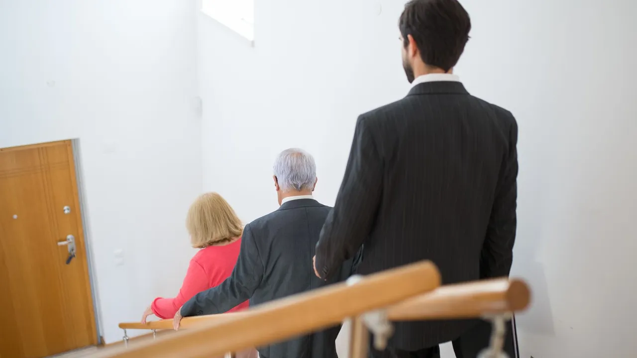 Comparer coûts, contraintes et qualité de vie des deux solutions.